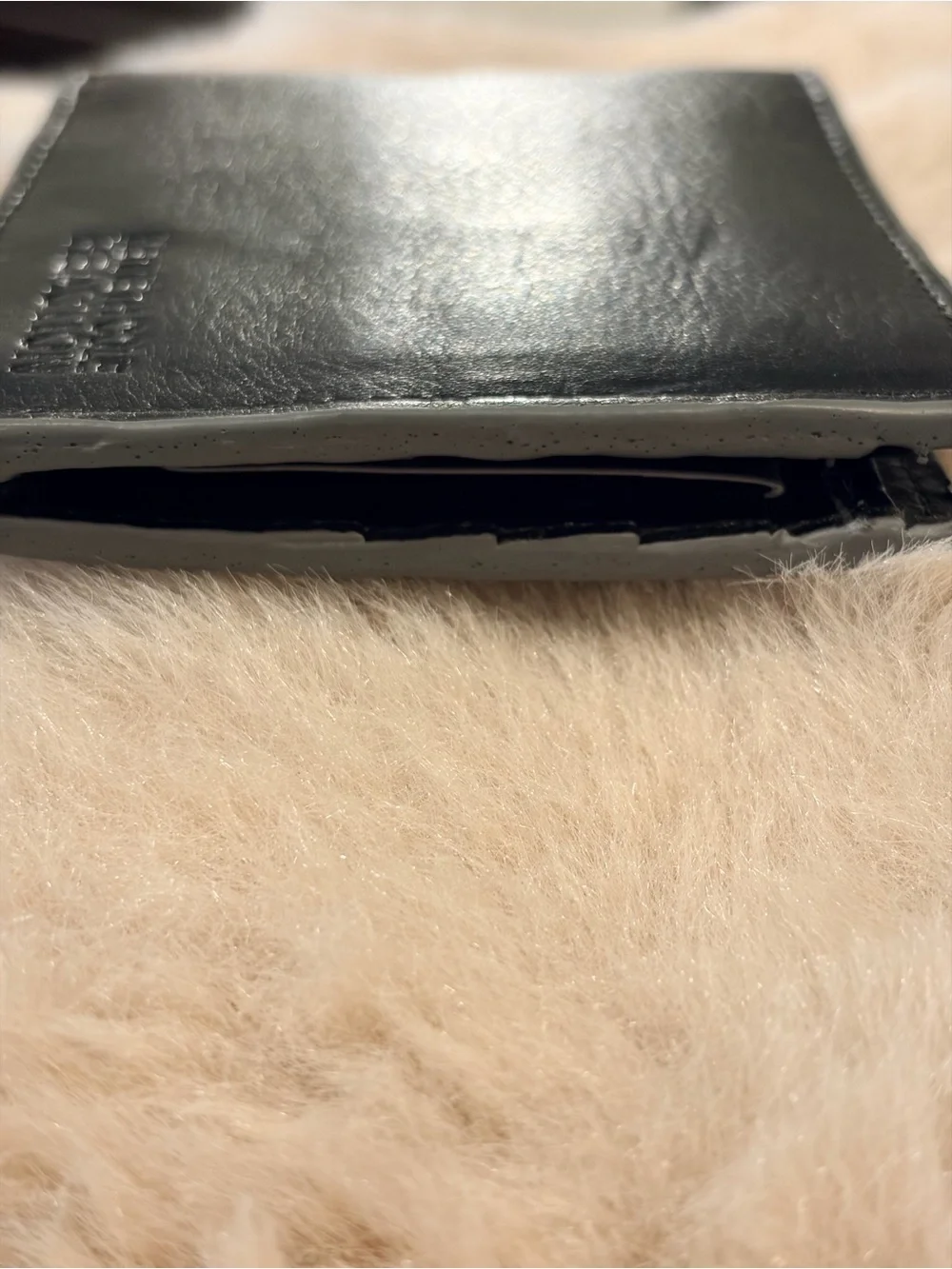 Kenneth Cole Reaction Black Leather Slim Bi-Fold Wallet